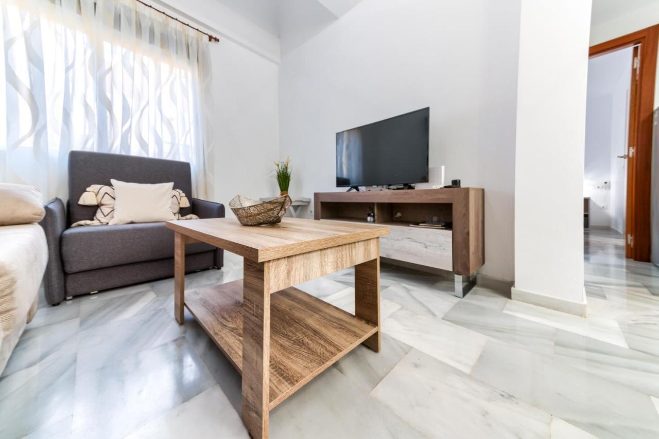 Holidays2malaga Salitre Cerca Estacion Ave & Fibra Wifi