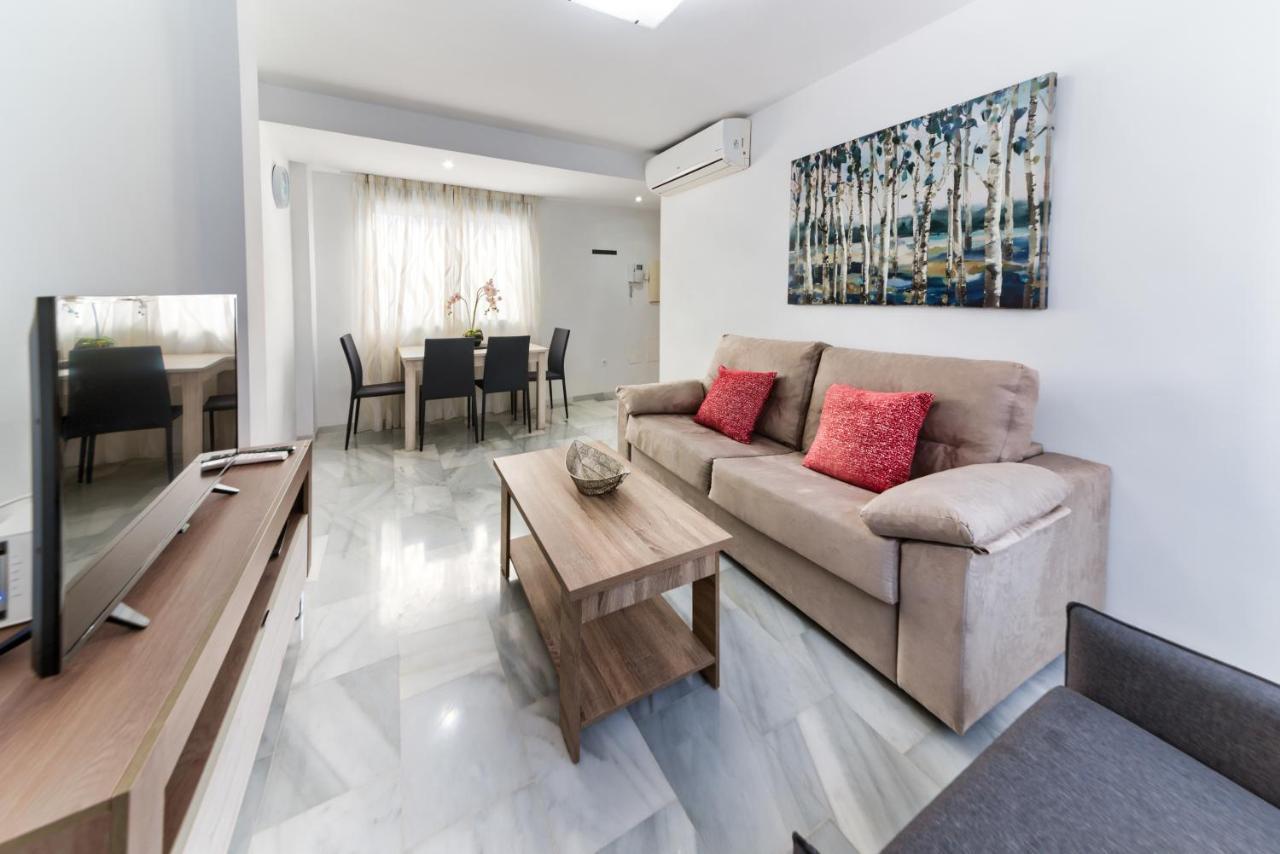 Holidays2malaga Salitre Cerca Estacion Ave & Fibra Wifi Apartment *